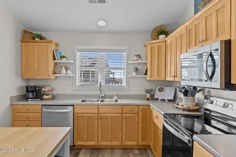 126 S Permuda Wynd Drive North Topsail Beach NC 28460