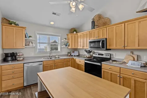 126 S Permuda Wynd Drive North Topsail Beach NC 28460