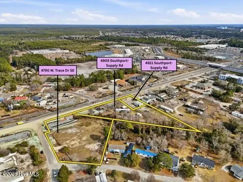 4911 Southport Supply Road SE Southport NC 28461