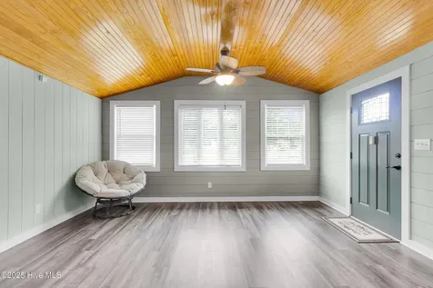414 W Branch Drive Newport NC 28570