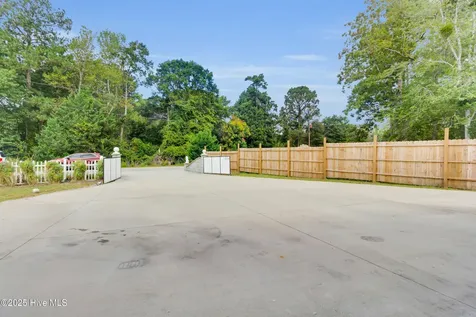 414 W Branch Drive Newport NC 28570