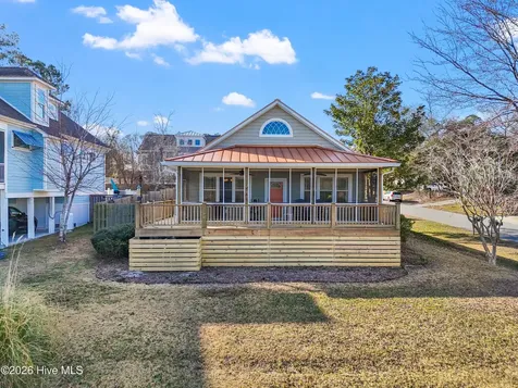 1501 E Yacht Drive Oak Island NC 28465