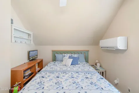 1501 E Yacht Drive Oak Island NC 28465