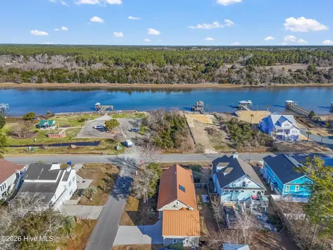 1501 E Yacht Drive Oak Island NC 28465