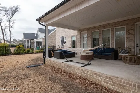 2221 Brook Fields Drive Winterville NC 28590