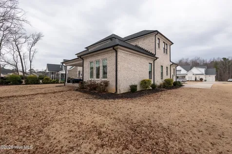 2221 Brook Fields Drive Winterville NC 28590