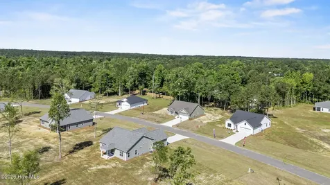 308 Riva Ridge Burgaw NC 28425