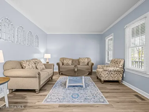 503 Wythe Grove Jacksonville NC 28546