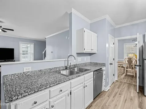 503 Wythe Grove Jacksonville NC 28546