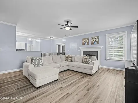 503 Wythe Grove Jacksonville NC 28546