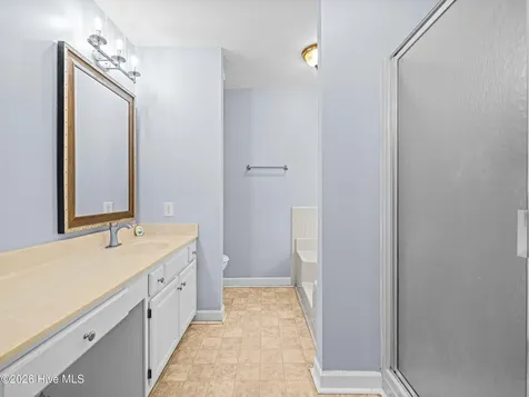 503 Wythe Grove Jacksonville NC 28546