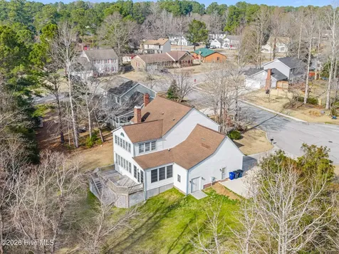 503 Wythe Grove Jacksonville NC 28546