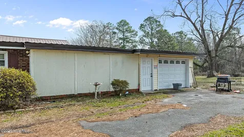 366 Forehand Road NE Pikeville NC 27863