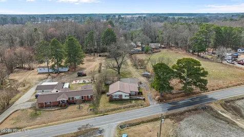 366 Forehand Road NE Pikeville NC 27863