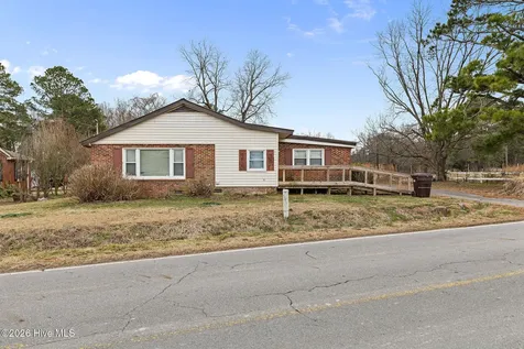 366 Forehand Road NE Pikeville NC 27863