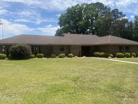 616 E Murphy Street Wallace NC 28466