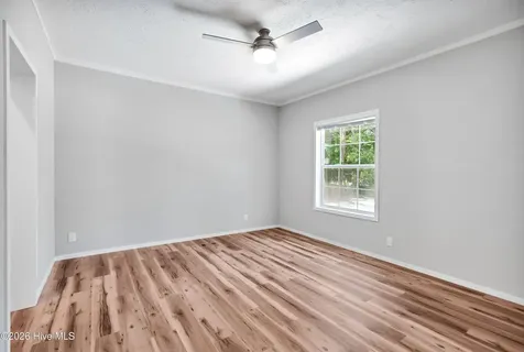 409 Pond View Circle Hampstead NC 28443