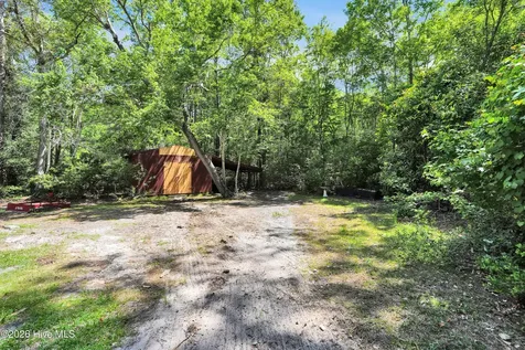 409 Pond View Circle Hampstead NC 28443
