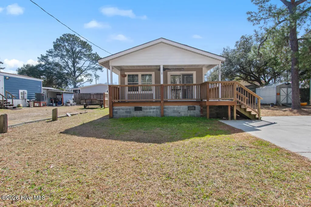 6921 Pearl Street SW Ocean Isle Beach NC 28469