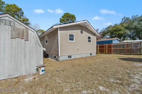 6921 Pearl Street SW Ocean Isle Beach NC 28469