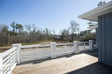 629 Vale Drive Wilmington NC 28411