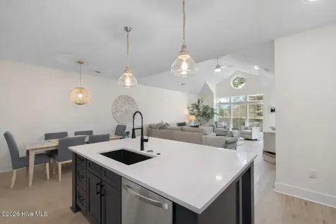 2537 St James Drive SE Southport NC 28461
