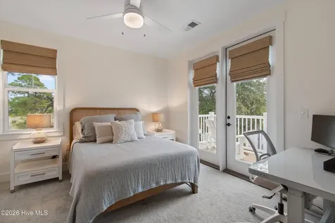 2537 St James Drive SE Southport NC 28461
