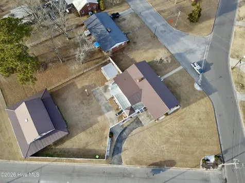 212 Sunset Drive Williamston NC 27892
