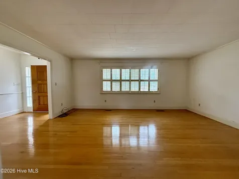 212 Sunset Drive Williamston NC 27892