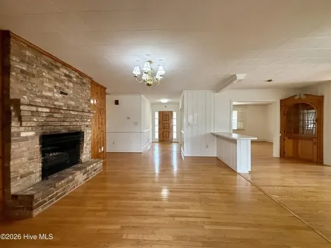 212 Sunset Drive Williamston NC 27892