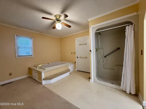 212 Sunset Drive Williamston NC 27892