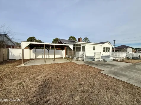 212 Sunset Drive Williamston NC 27892