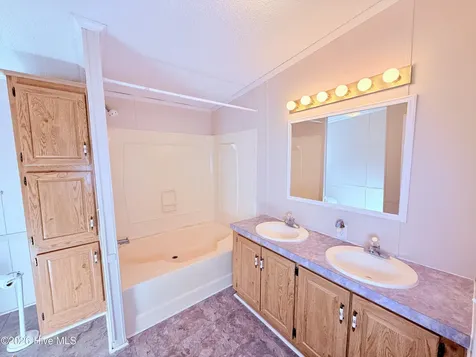 214 Sea Horse Drive Cedar Point NC 28584