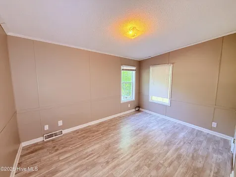 214 Sea Horse Drive Cedar Point NC 28584