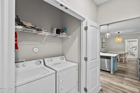 100 Gateway Condos Drive Surf City NC 28445