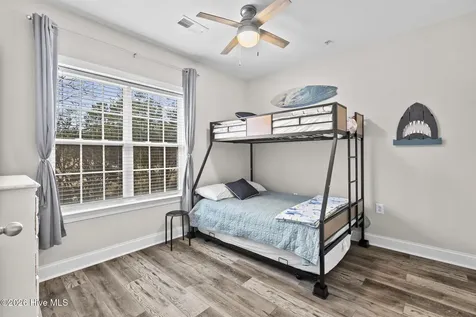 100 Gateway Condos Drive Surf City NC 28445