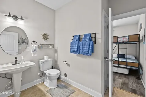100 Gateway Condos Drive Surf City NC 28445
