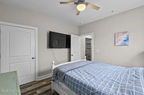 100 Gateway Condos Drive Surf City NC 28445