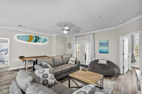 100 Gateway Condos Drive Surf City NC 28445