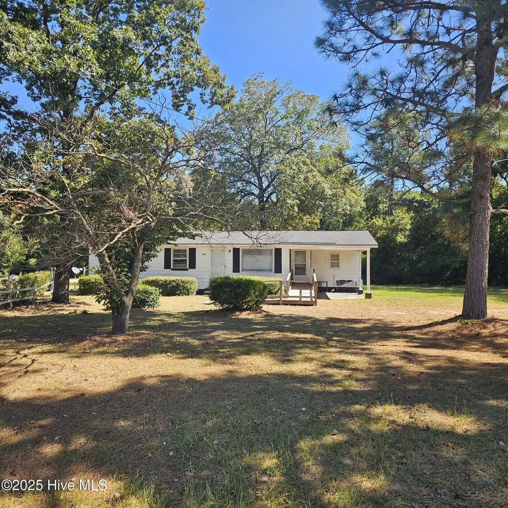770 Simmons Road Clinton NC 28328