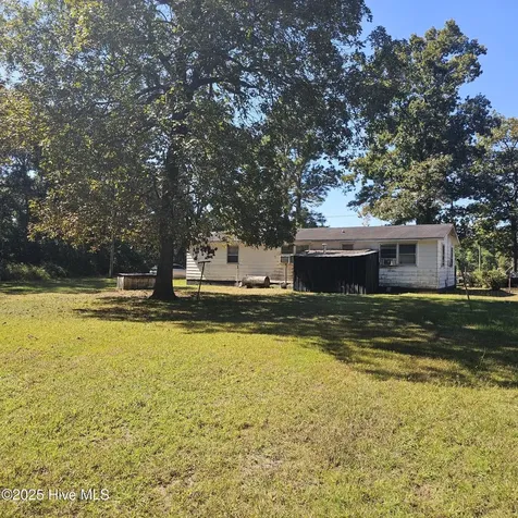 770 Simmons Road Clinton NC 28328
