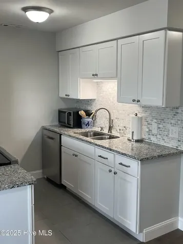 1801 Canal Drive Carolina Beach NC 28428