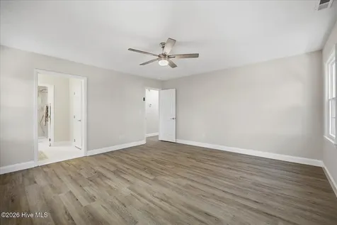 101 Spanish Moss Way Wilmington NC 28412