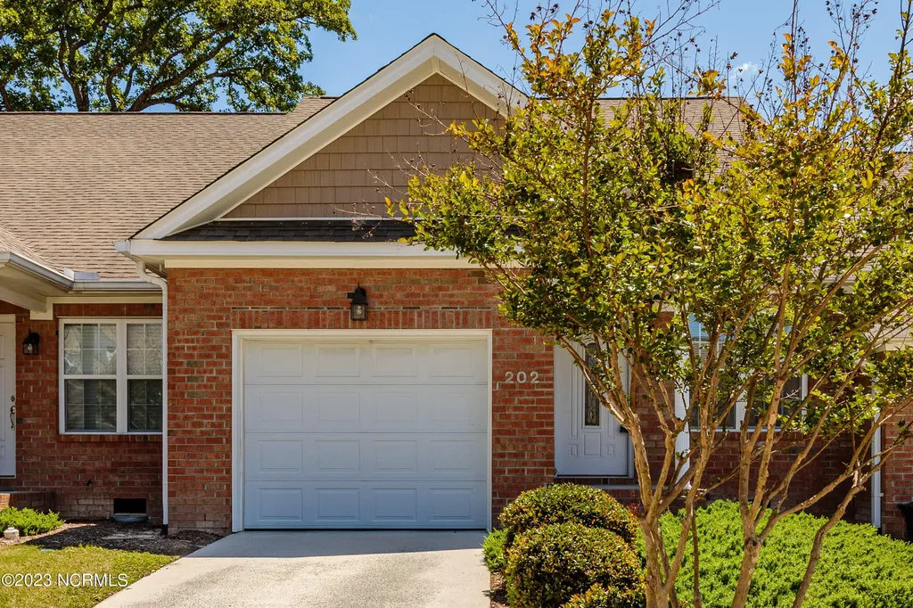 202 Clover Court Aberdeen NC 28315