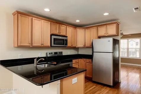 202 Clover Court Aberdeen NC 28315