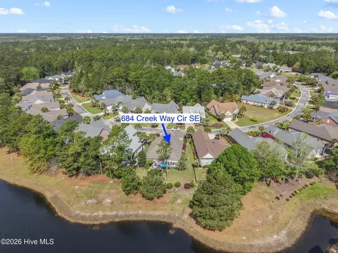684 Creekway Circle SE Bolivia NC 28422