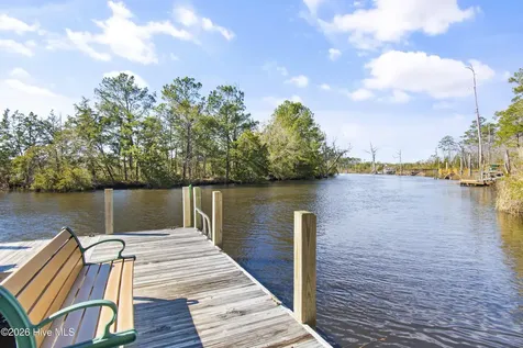684 Creekway Circle SE Bolivia NC 28422