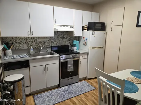 300 Spencer Farlow Drive Carolina Beach NC 28428