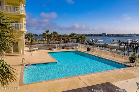 100 Olde Towne Yacht Club Drive Beaufort NC 28516