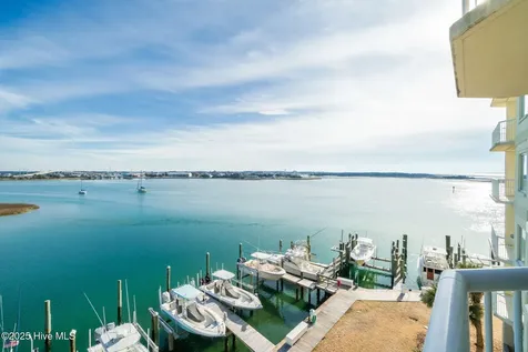 100 Olde Towne Yacht Club Drive Beaufort NC 28516